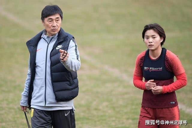 12年前的今天：巴洛特利打进意大利迄今为止世界杯上最后一个进球
